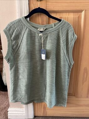 Universal Thread Sage Green Knit Cap-Sleeve Tank